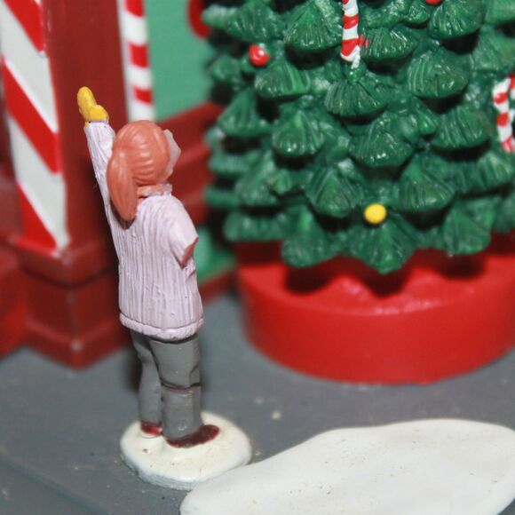 Lemax The Candy Cane Works Tours Daily Animation, Sound,...